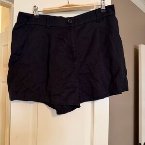 LOFT Women's Black Shorts